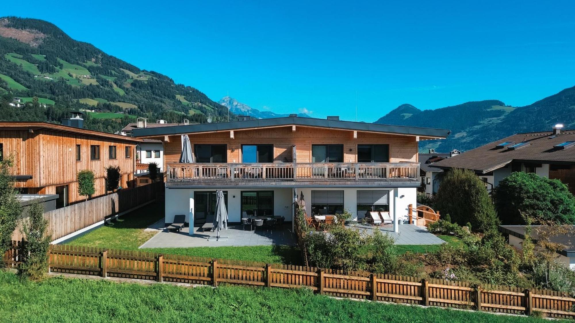 Isanora - Garden & Private Whirlpool By Alpenluxus Appartements Fügen Dış mekan fotoğraf